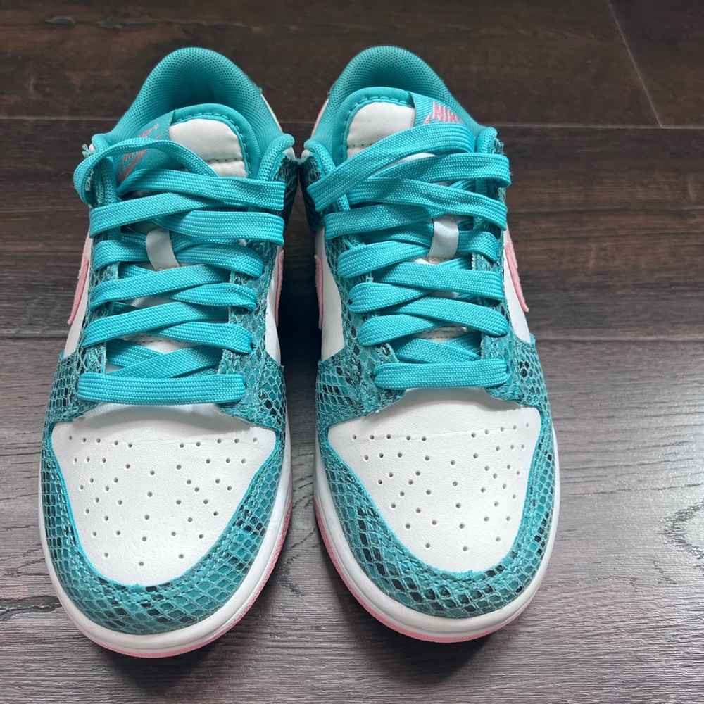 Nike Dunk Low Washed Teal White Bleached Coral